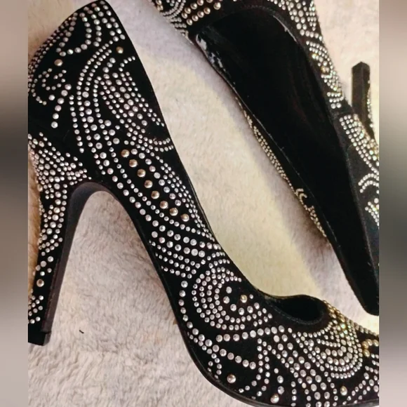 Shiekh Elegant Black Heels Covered In Rhinestone - Picture 17 of 17